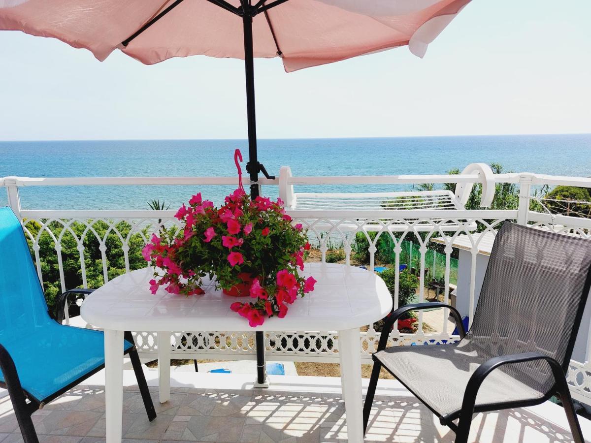 Leta Apartments Agios Georgios  Ngoại thất bức ảnh