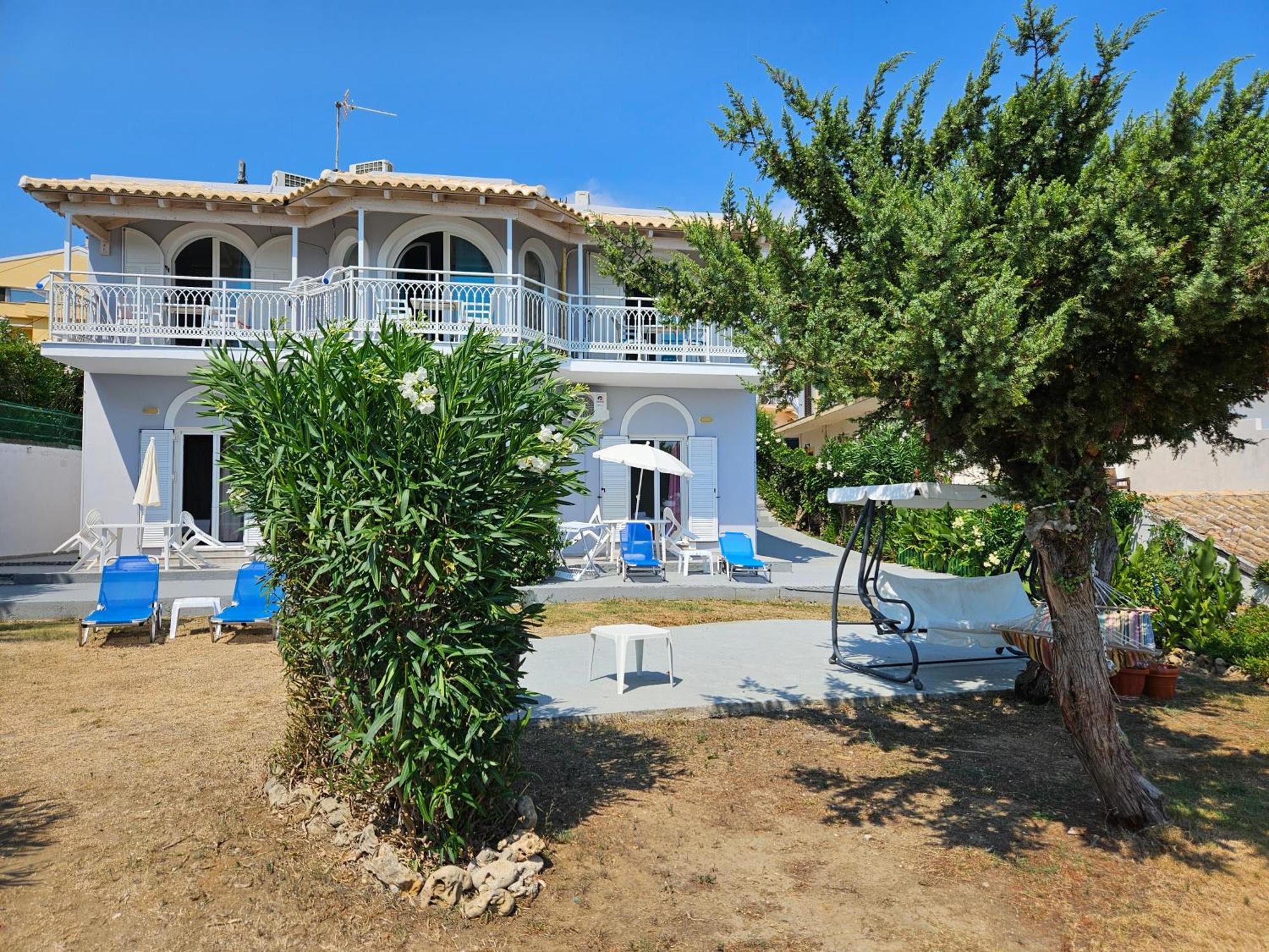 Leta Apartments Agios Georgios  Ngoại thất bức ảnh